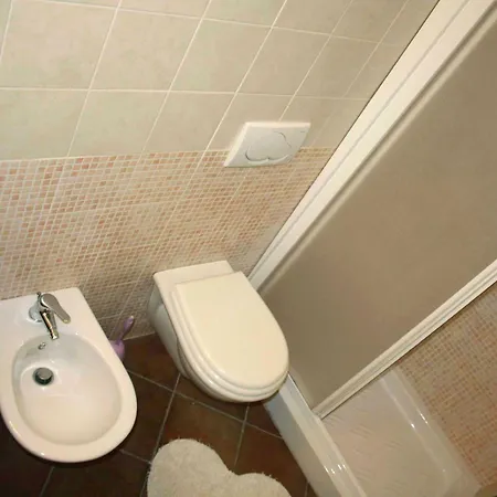 Daire La Torretta - 4rooms With Pool