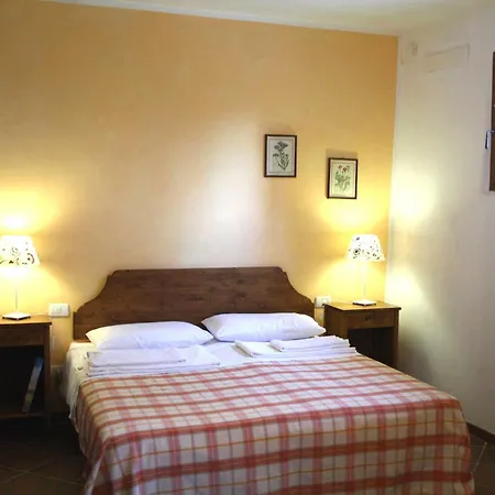 Daire La Torretta - 4rooms With Pool *